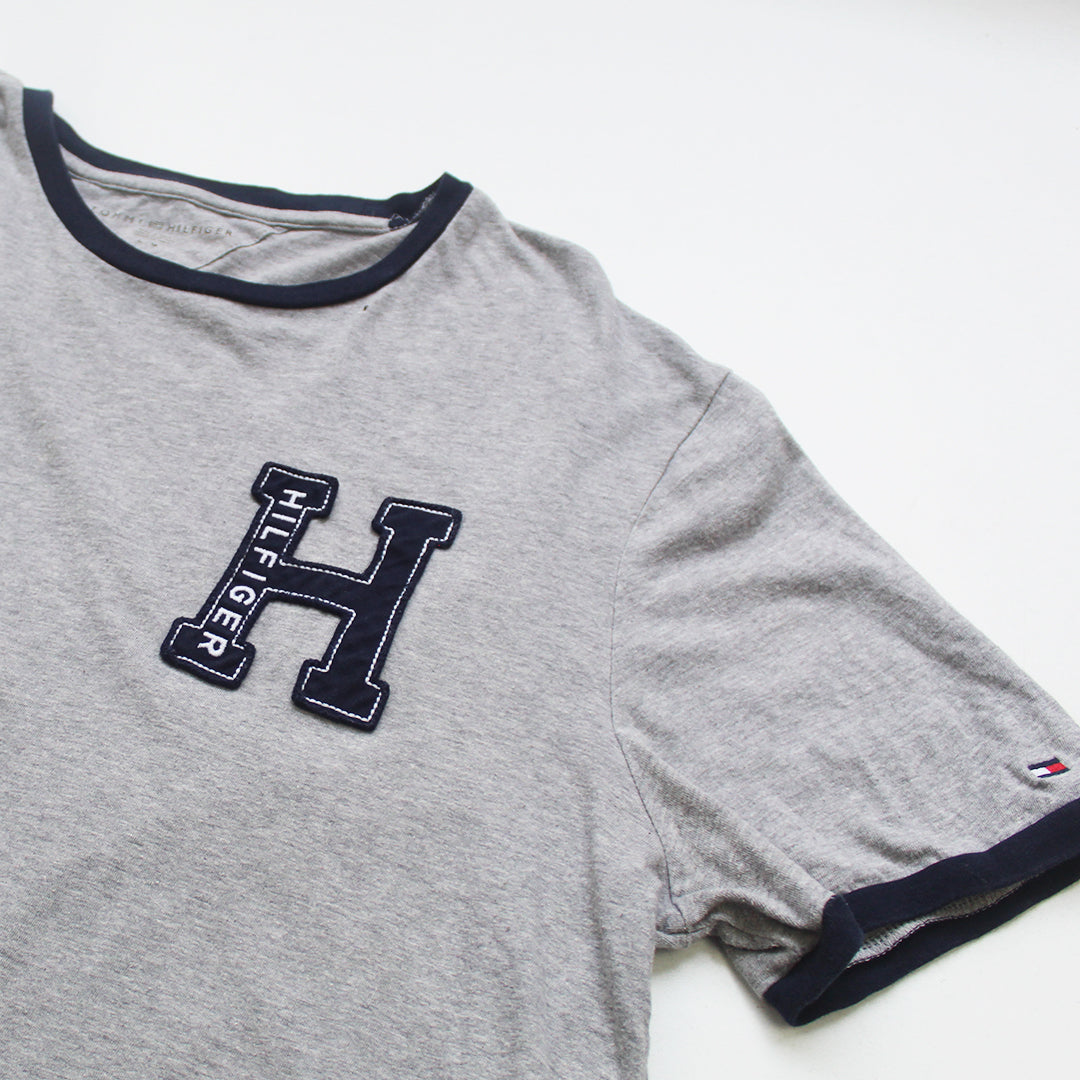 Playera Tommy Hilfiger Gris (L)