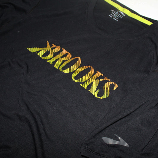 Playera  Brooks Negra (L)