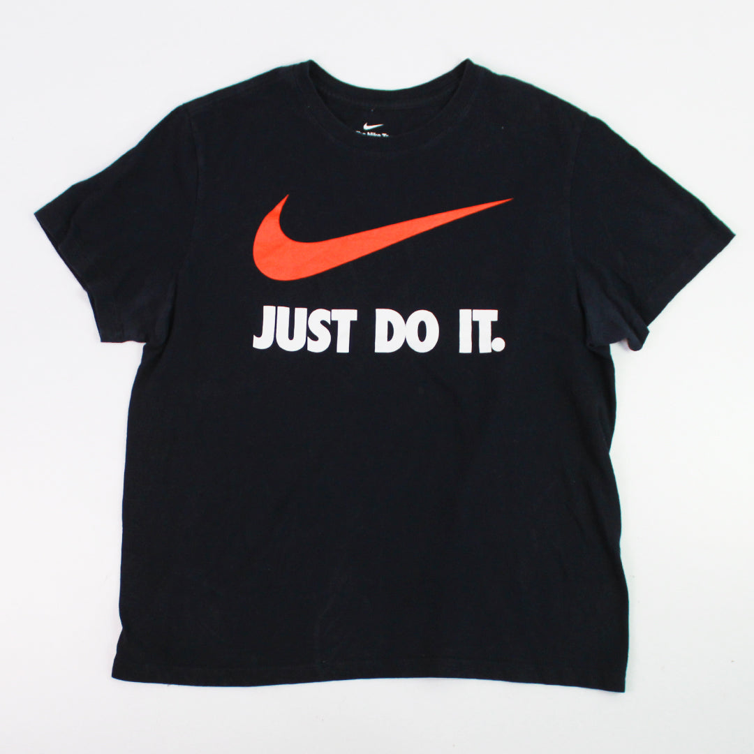 Playera Nike Negra (L-MUJER)